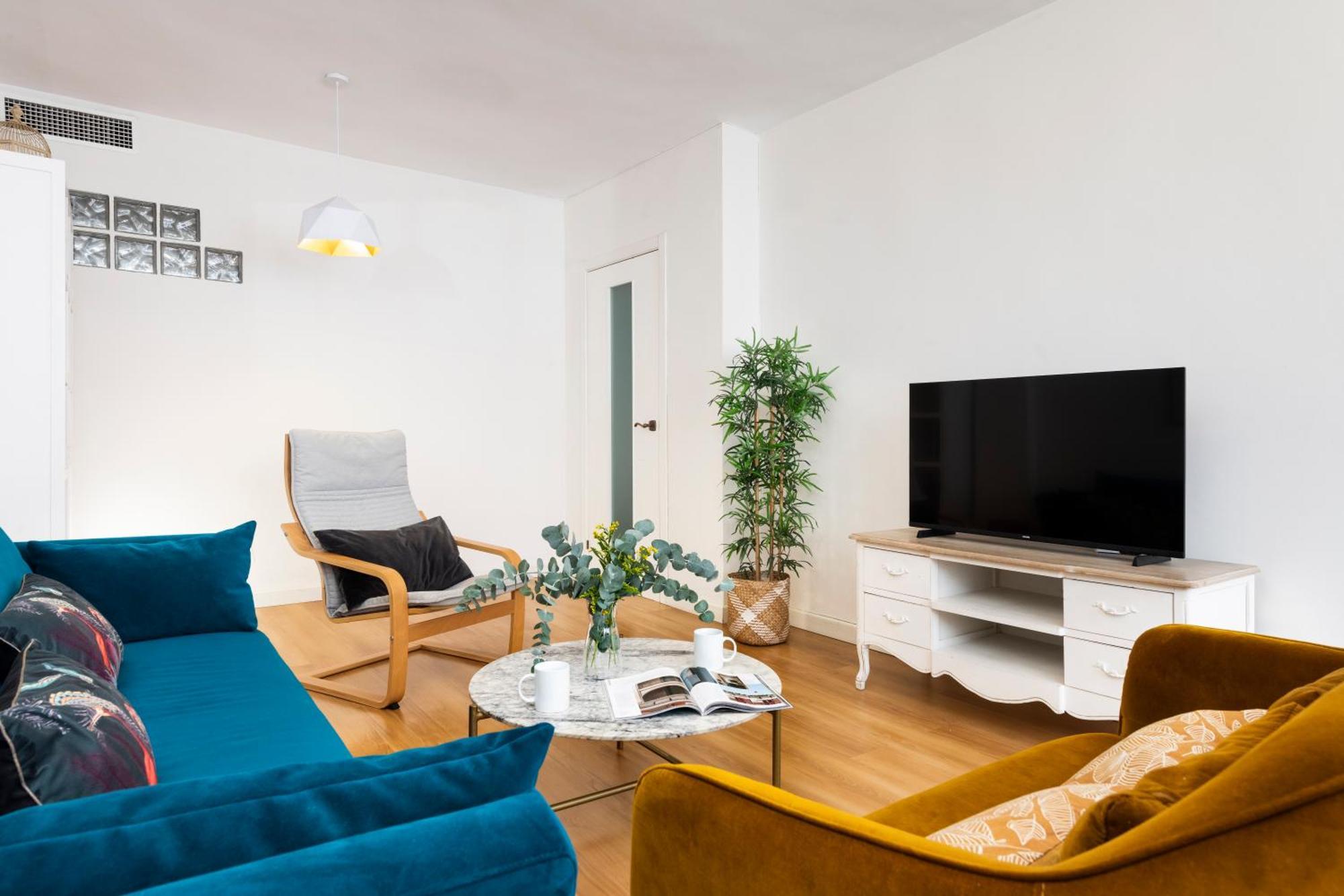 Misterhost Deluxe Santa Cruz I - Cozy Central And Quiet Seville Luaran gambar